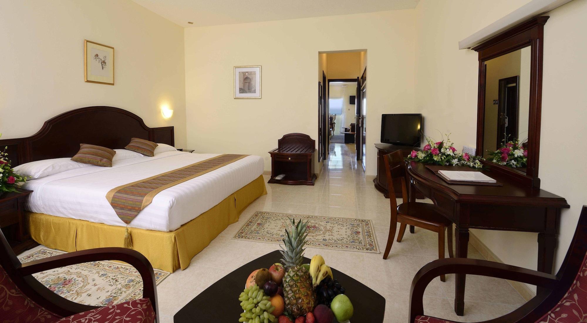 Resort Sur Beach Holiday Екстериор снимка