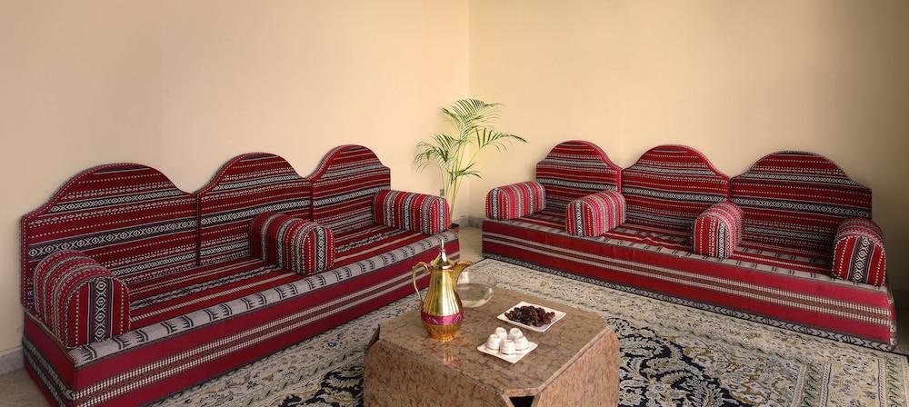 Resort Sur Beach Holiday Екстериор снимка