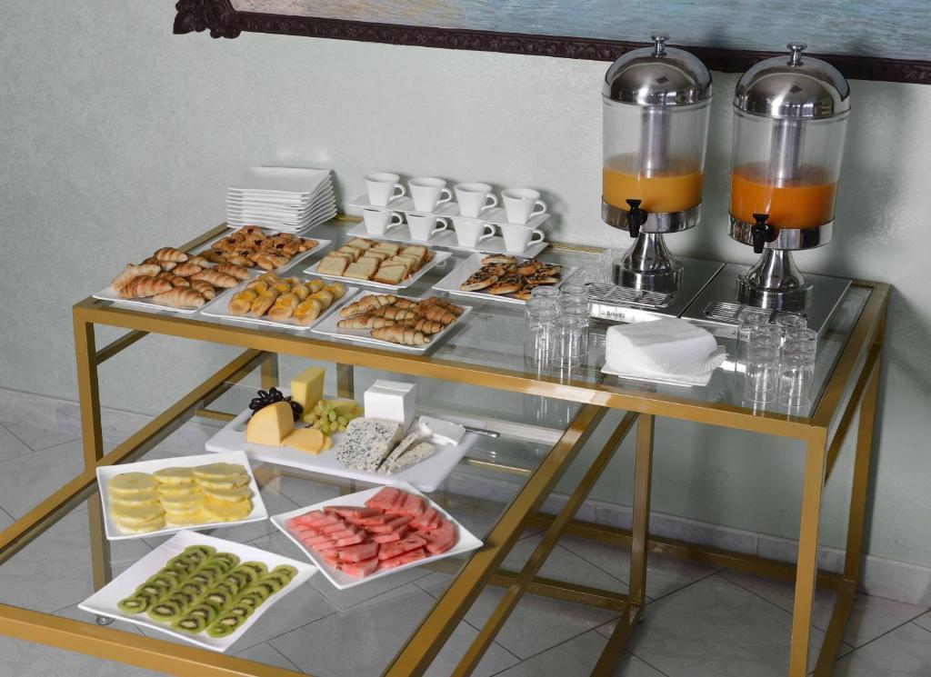 Resort Sur Beach Holiday Екстериор снимка