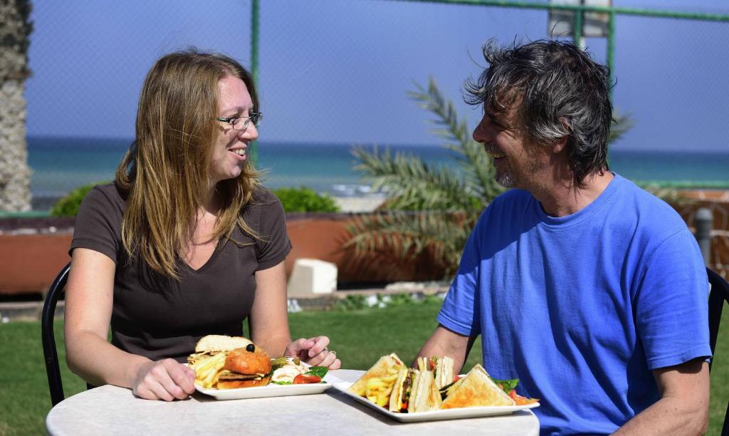 Resort Sur Beach Holiday Екстериор снимка